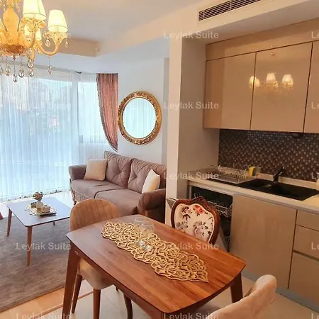 Taksim Leylak * Istambul